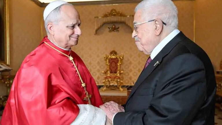 Soroti Krisis Kemanusiaan: Paus Leo XIV Terima Kunjungan Presiden Palestina Mahmoud Abbas di Vatikan