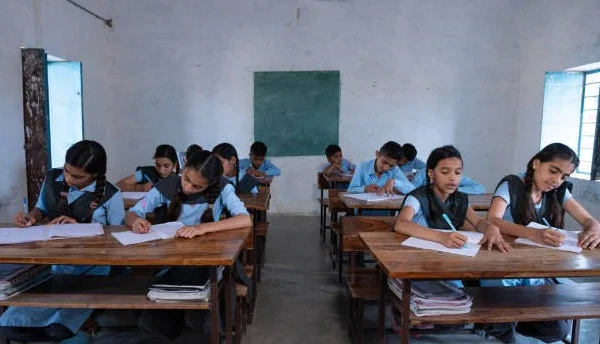 Dapatkah sekolah-sekolah di India mengikuti perkembangan teknologi yang mengubah cara belajar?