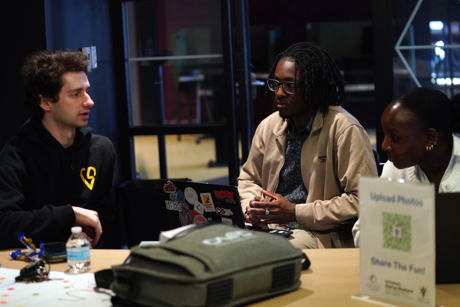 Elon AI Club memicu percakapan seputar teknologi yang sedang berkembang