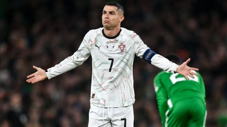 Ronaldo terancam larangan bermain di Piala Dunia setelah kartu merah pertama di Portugal