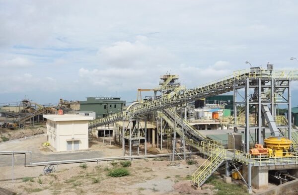 BUMI akuisisi perusahaan Wolfram Limited terbaru