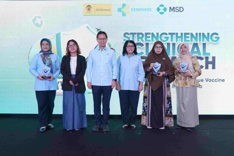 Indonesia melanjutkan uji coba fase-3 untuk vaksin demam berdarah yang menjanjikan