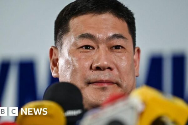 PM Mongolia mengundurkan diri di tengah protes atas gaya hidup mewah putranya