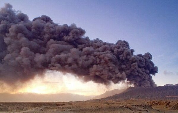 Update aktivitas Gunung Api Lewotobi (Indonesia) 4 Desember 2025 - Erupsi lanjutan