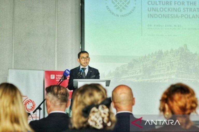 Industri budaya Indonesia dianggap sebagai kunci pertumbuhan ekonomi di masa depan.