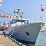 Kapal Perang Angkatan Laut Indonesia 'KRI SULTAN ISKANDAR MUDA – 367' tiba di Colombo.