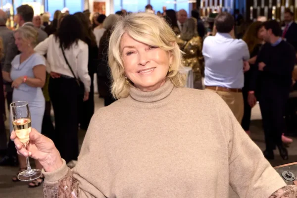 Martha Stewart membagikan 7 tips untuk menua dengan baik: 'Tampil baik, merasa baik, menjadi baik'