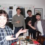 Lelah dengan kecerdasan buatan (AI), orang-orang beralih ke gaya hidup analog pada tahun 2026.