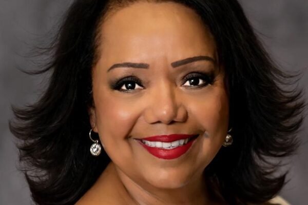 Aktivitas di Luar Ruangan: Doreen Hughes