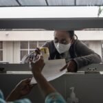 Kematian akibat resistensi antimikroba (AMR) diperkirakan mencapai 10 juta orang pada tahun 2050, Kementerian Kesehatan dan WHO meluncurkan strategi nasional.