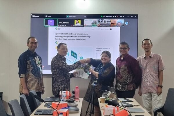 Meningkatkan kesiapsiagaan dalam menghadapi keadaan darurat kesehatan melalui program e-learning nasional bagi tenaga kesehatan cadangan Indonesia