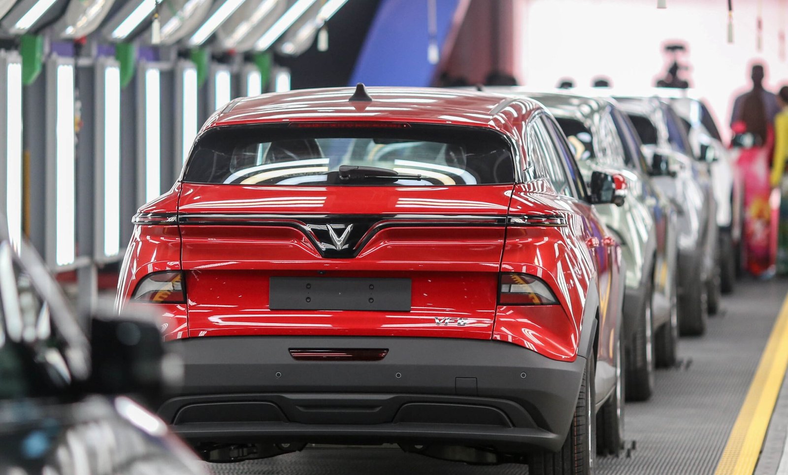 VinFast mengubah strategi setelah investasi senilai $14 miliar dalam penjualan mobil listrik di Eropa dan Amerika Serikat gagal