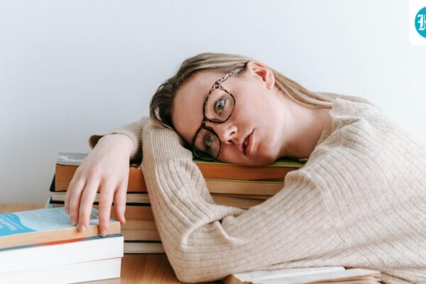 Ahli gizi mengungkap tanda awal ketidakseimbangan hormonal yang sering diabaikan oleh kebanyakan wanita: Mulai dari pola tidur yang tidak teratur hingga rasa lelah di pagi hari