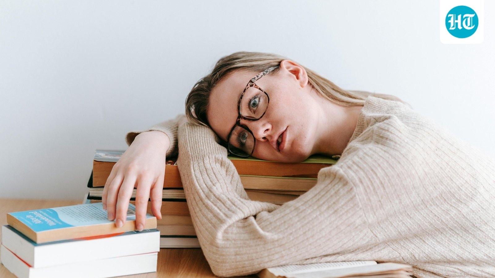 Ahli gizi mengungkap tanda awal ketidakseimbangan hormonal yang sering diabaikan oleh kebanyakan wanita: Mulai dari pola tidur yang tidak teratur hingga rasa lelah di pagi hari