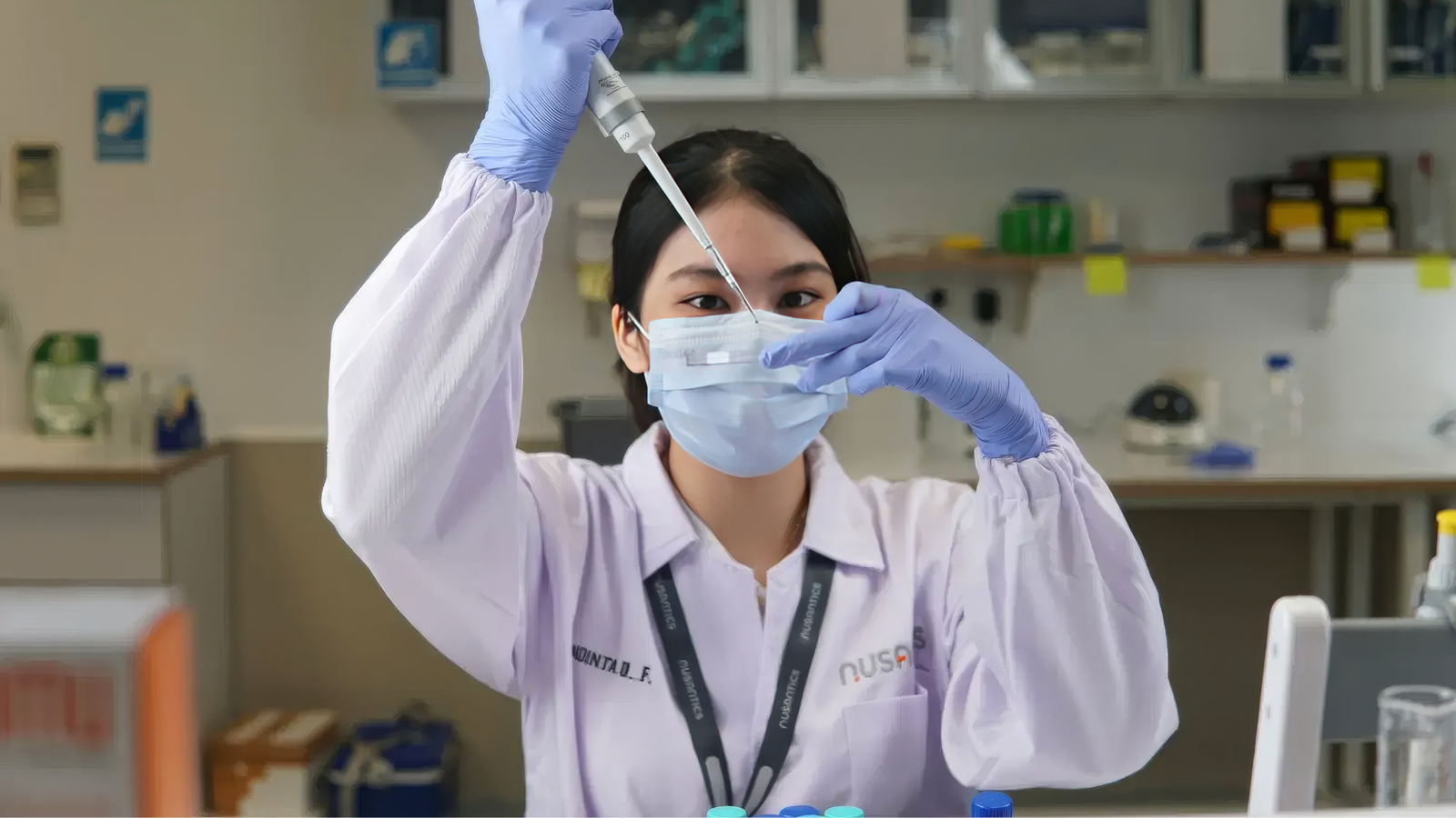 Berinvestasi di bidang teknologi kesehatan untuk mengatasi tantangan terbesar Indonesia