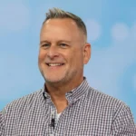 Bintang 'Full House' Dave Coulier mengungkapkan bahwa 'segala sesuatu dalam hidupku dulu sangat merusak' sebelum ia berjuang melawan kanker