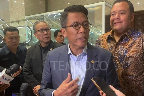 Dua Sisi Kemerdekaan