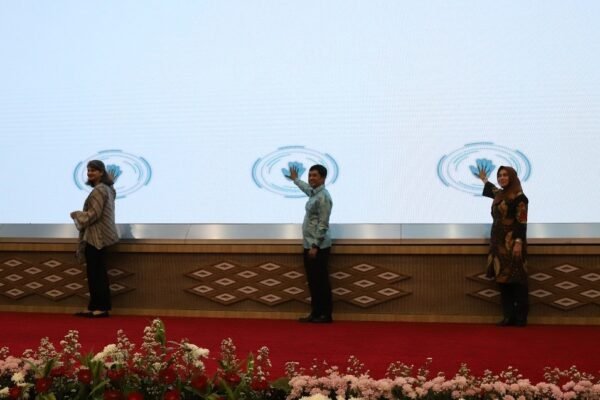 Indonesia meluncurkan dasbor area bebas asap rokok yang inovatif untuk melindungi kesehatan masyarakat