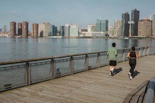 Kesehatan jangka panjang dimulai sekarang: Tips untuk hidup lebih sehat di usia 30-an