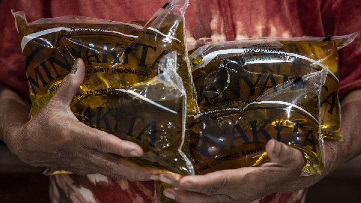 Menteri: Kelangkaan Plastik Memicu Kenaikan Harga Minyak Goreng di Indonesia