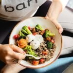 Pelatih kebugaran membagikan panduan ramah pemula untuk menurunkan berat badan 10 kg dengan lebih cepat dan berkelanjutan: Mulai dari pola makan hingga latihan