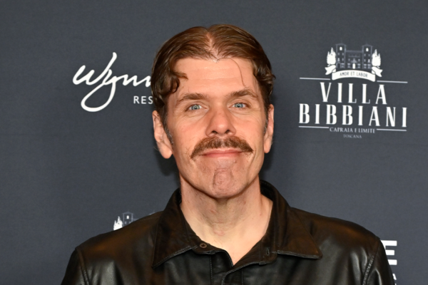 Perez Hilton Mengaku Bertemu Tuhan Setelah Dirawat di Rumah Sakit Selama Tiga Minggu