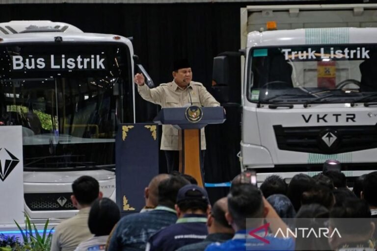 Prabowo mengatakan Indonesia tetap optimis di tengah krisis global