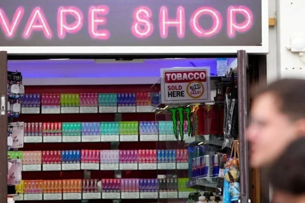 Produsen vape mengandalkan label 'Made in America' di tengah kebijakan tarif dan tindakan keras Trump