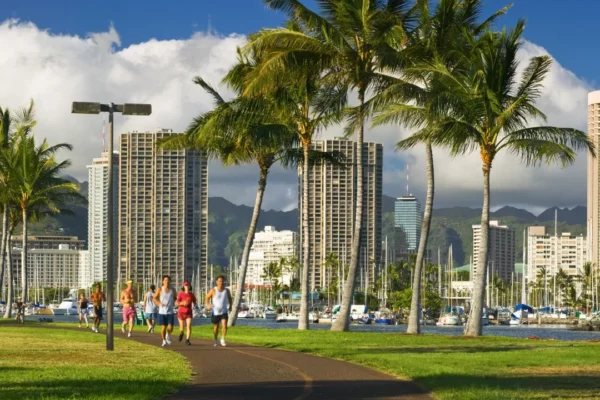 TERUNGKAP: 10 Kota Terbaik untuk Gaya Hidup Aktif—dan Sebuah Pulau Surga yang Indah Menduduki Peringkat Pertama