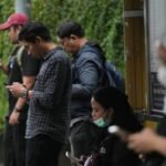 Indonesia akan melarang penggunaan media sosial bagi anak-anak di bawah usia 16 tahun, kata Menteri Komunikasi