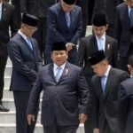 Presiden baru Subianto melantik Kabinet terbesar di Indonesia sejak 1966, yang beranggotakan 109 orang