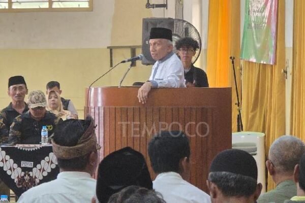 Amien Rais Memperingatkan tentang Menurunnya Kelas Menengah dan Risiko Ekonomi di Indonesia
