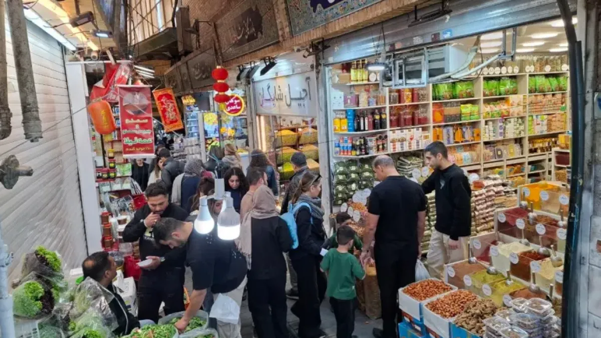 ‘Daging merah adalah impian’: Inflasi di Iran mencapai tingkat tertinggi sejak Perang Dunia II
