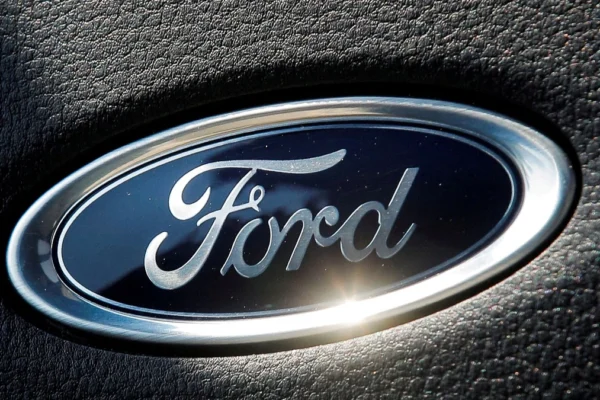 Ford mempekerjakan kembali para insinyur lamanya setelah kecerdasan buatan (AI) gagal dalam tugasnya