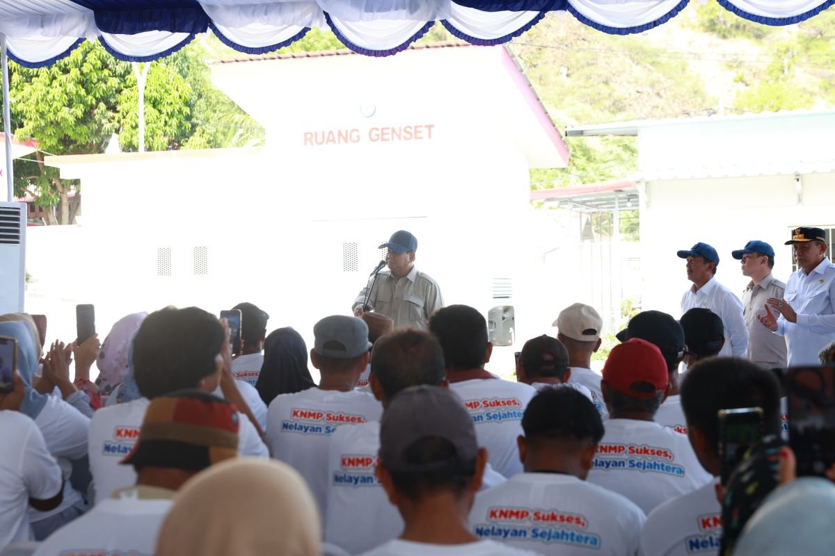 Indonesia siap berinvestasi besar-besaran di bidang ekonomi biru: Presiden