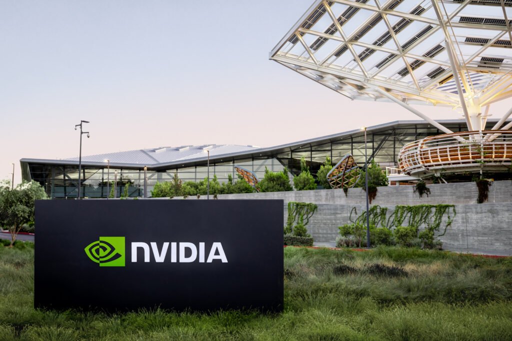 NVIDIA dan Coherent Mengumumkan Kemitraan Strategis untuk Mengembangkan Teknologi Optik guna Mendukung Arsitektur Pusat Data Generasi Berikutnya