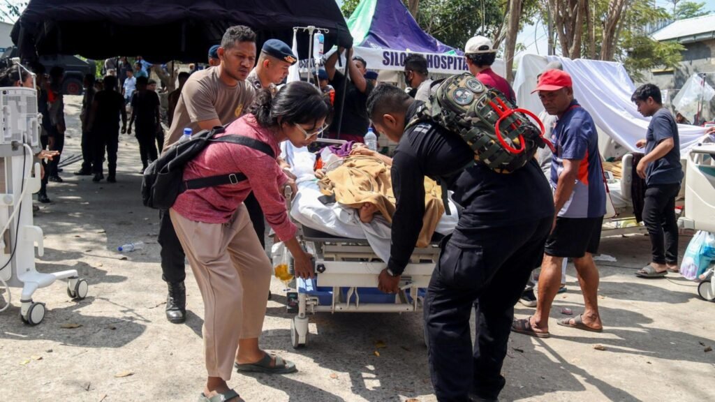 Indonesia: Ribuan orang mengungsi akibat gempa bumi yang mematikan sementara upaya penyelamatan terus berlanjut