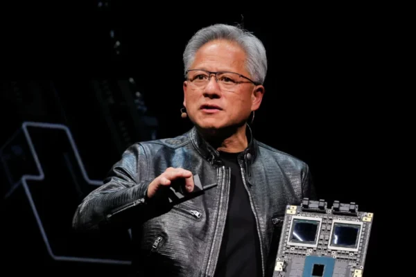 Jensen Huang mengejek OpenAI, dengan mengatakan bahwa mereka tidak bisa mengalahkan Nvidia yang telah berdiri selama 33 tahun